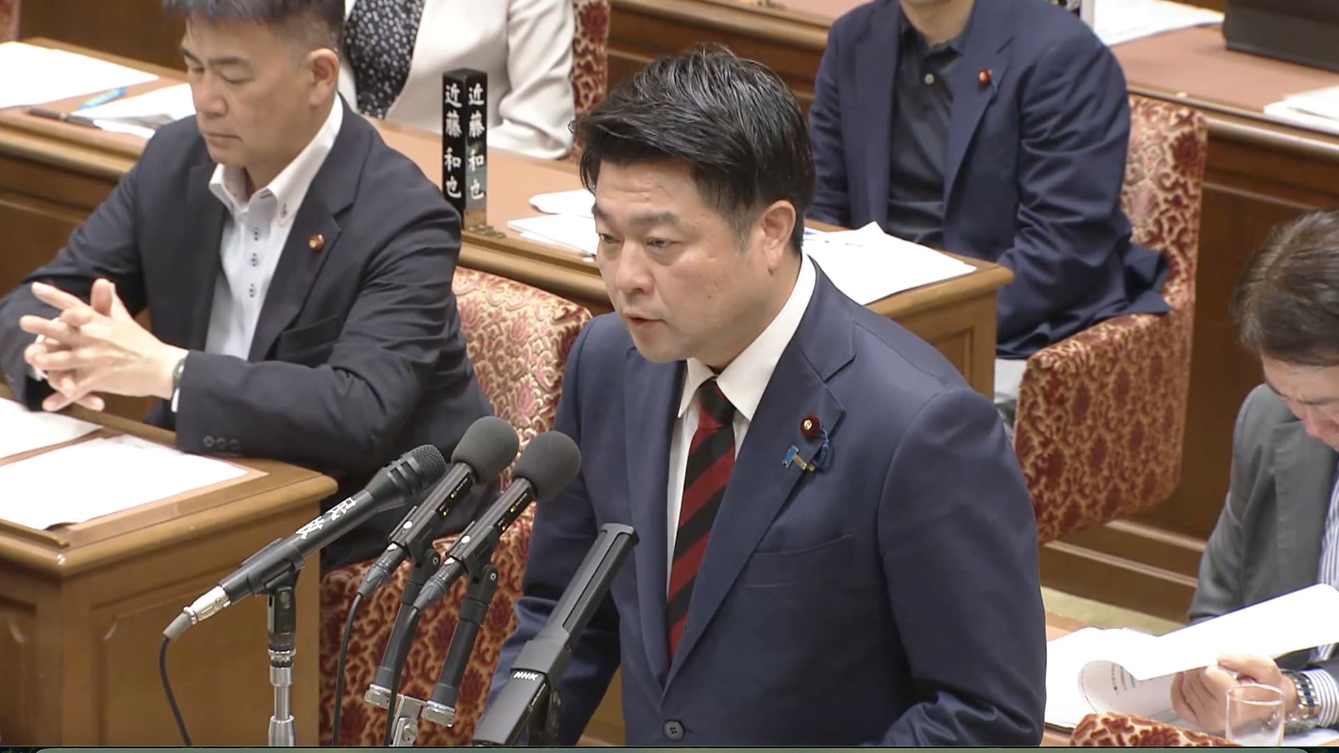【1】070606　予算委員会　長友慎治議員